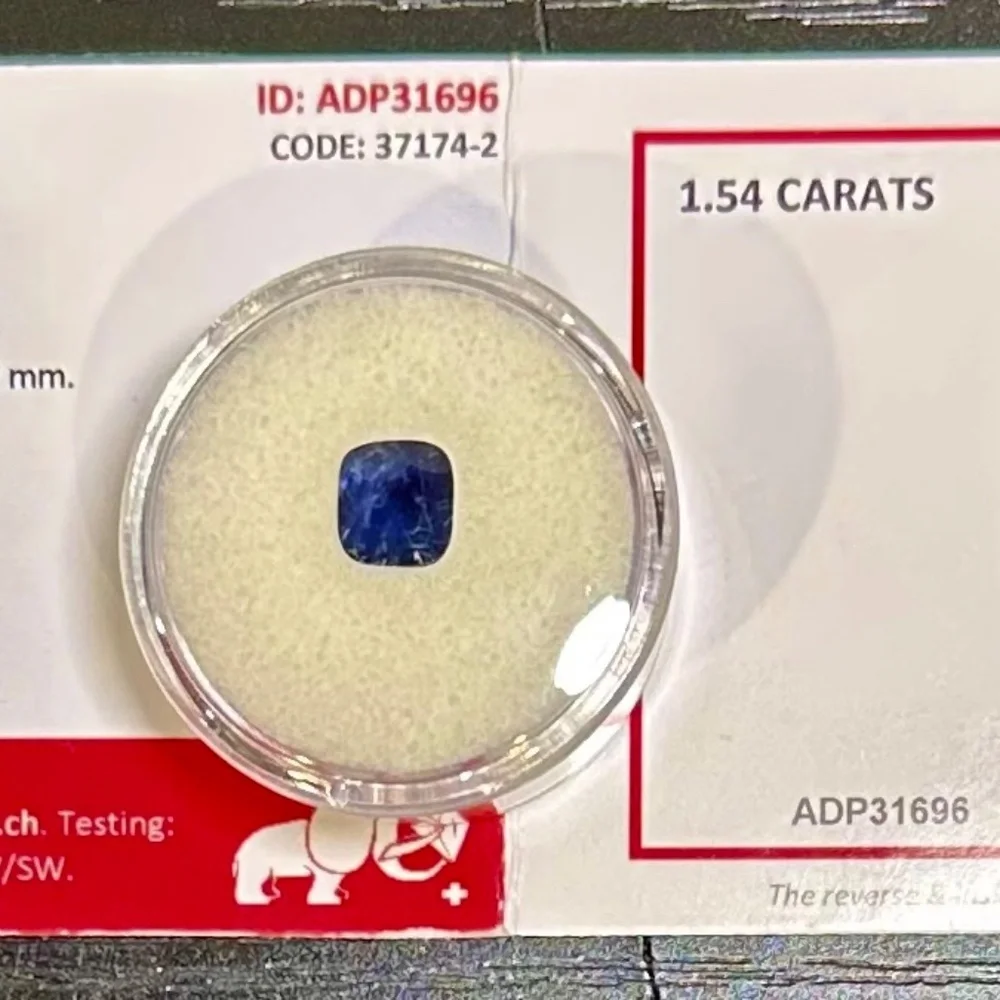 👑 1.54 CT Natural BLUE SAPPHIRE Certified Royal Blue Ceylon Gem